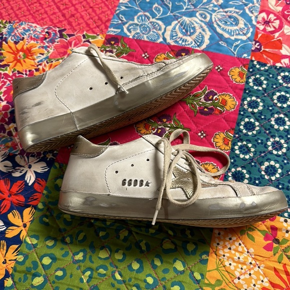 Golden Goose Deluxe Brand Shoes - Picture 8 of 8